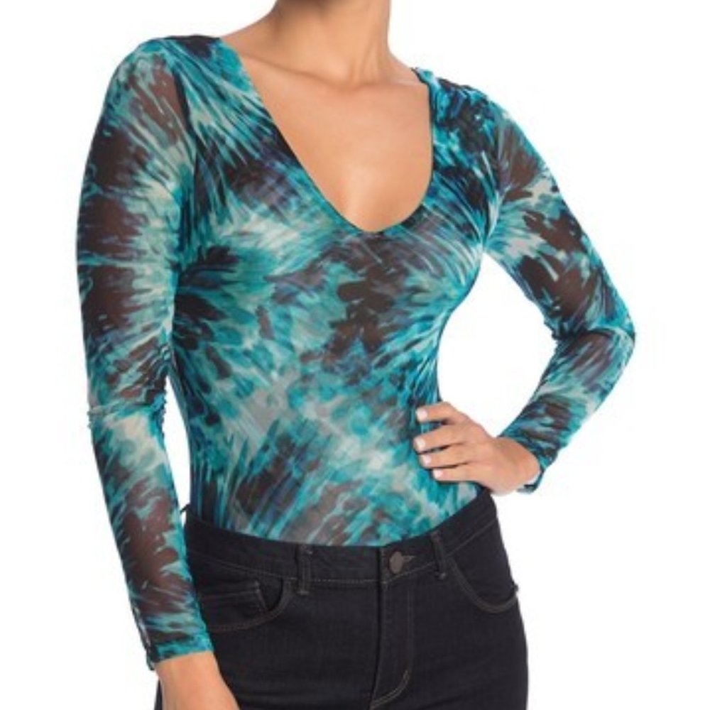 Socialite Double V Long Sleeve Bodysuit